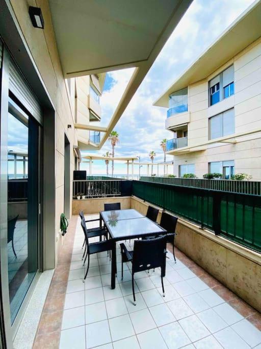 Stylish Apartment With Terrace On The Beachfrom Valencia Exterior photo