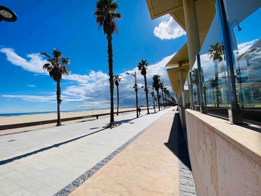 Stylish Apartment With Terrace On The Beachfrom Valencia Exterior photo